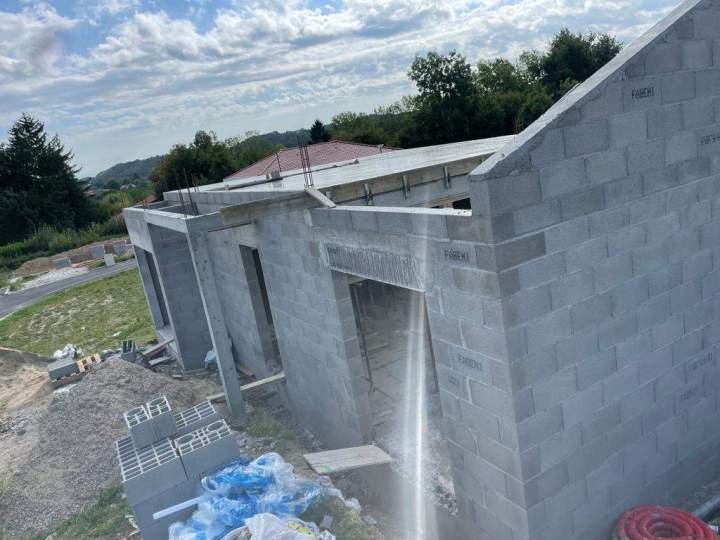 Travaux de construction Bourgoin-Jallie